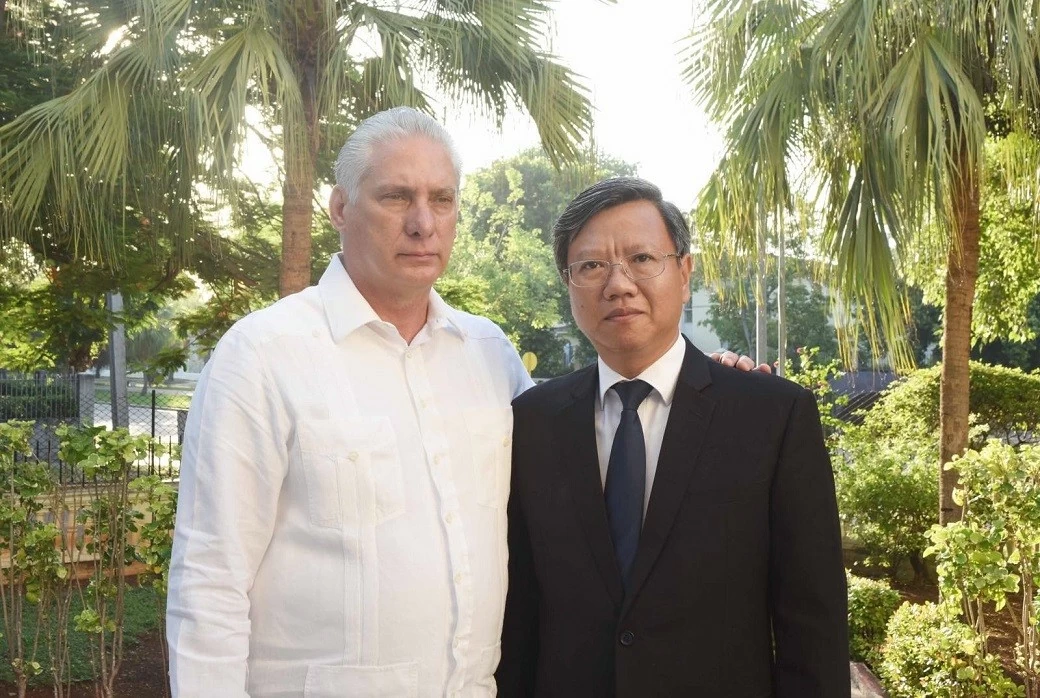 Đại sứ Lê Quang Long: Chuyến thăm Cuba của Tổng Bí thư, Chủ tịch nước Tô Lâm mang ý nghĩa biểu tượng lịch sử Đại sứ Lê Quang Long: Chuyến thăm Cuba của Tổng Bí thư, Chủ tịch nước Tô Lâm mang ý nghĩa biểu tượng lịch sử