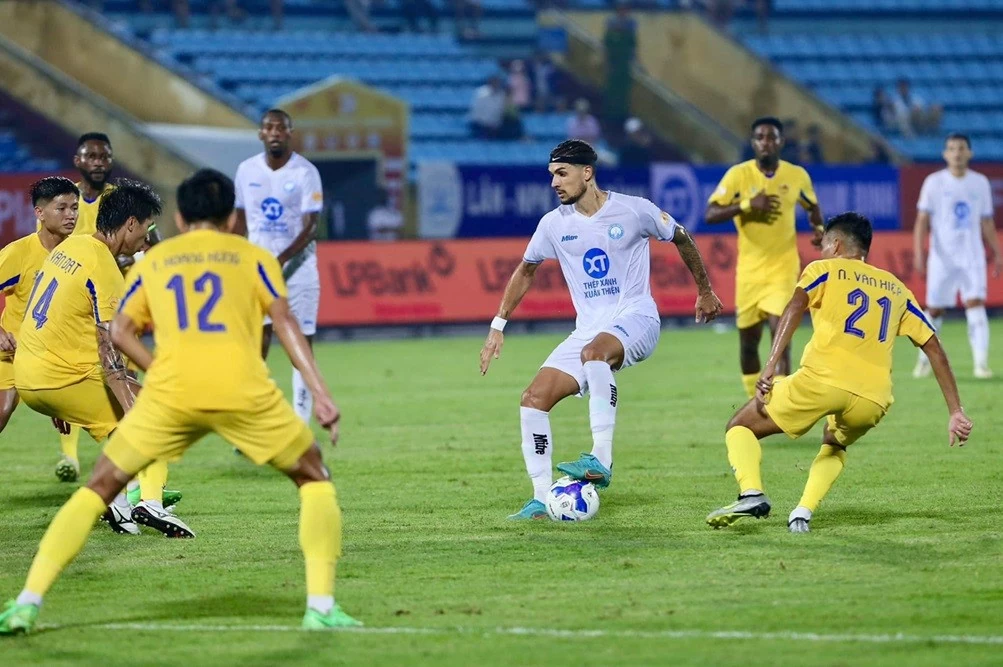 Vòng 2 V-League 2024/25: CLB Nam Định thắng trận đầu tiên Vòng 2 V-League 2024/25: CLB Nam Định thắng trận đầu tiên