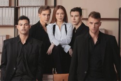 Ngắm khí chất ngút ngàn của 'Nữ hoàng thảm đỏ' Lý Nhã Kỳ Ngắm khí chất ngút ngàn của 'Nữ hoàng thảm đỏ' Lý Nhã Kỳ