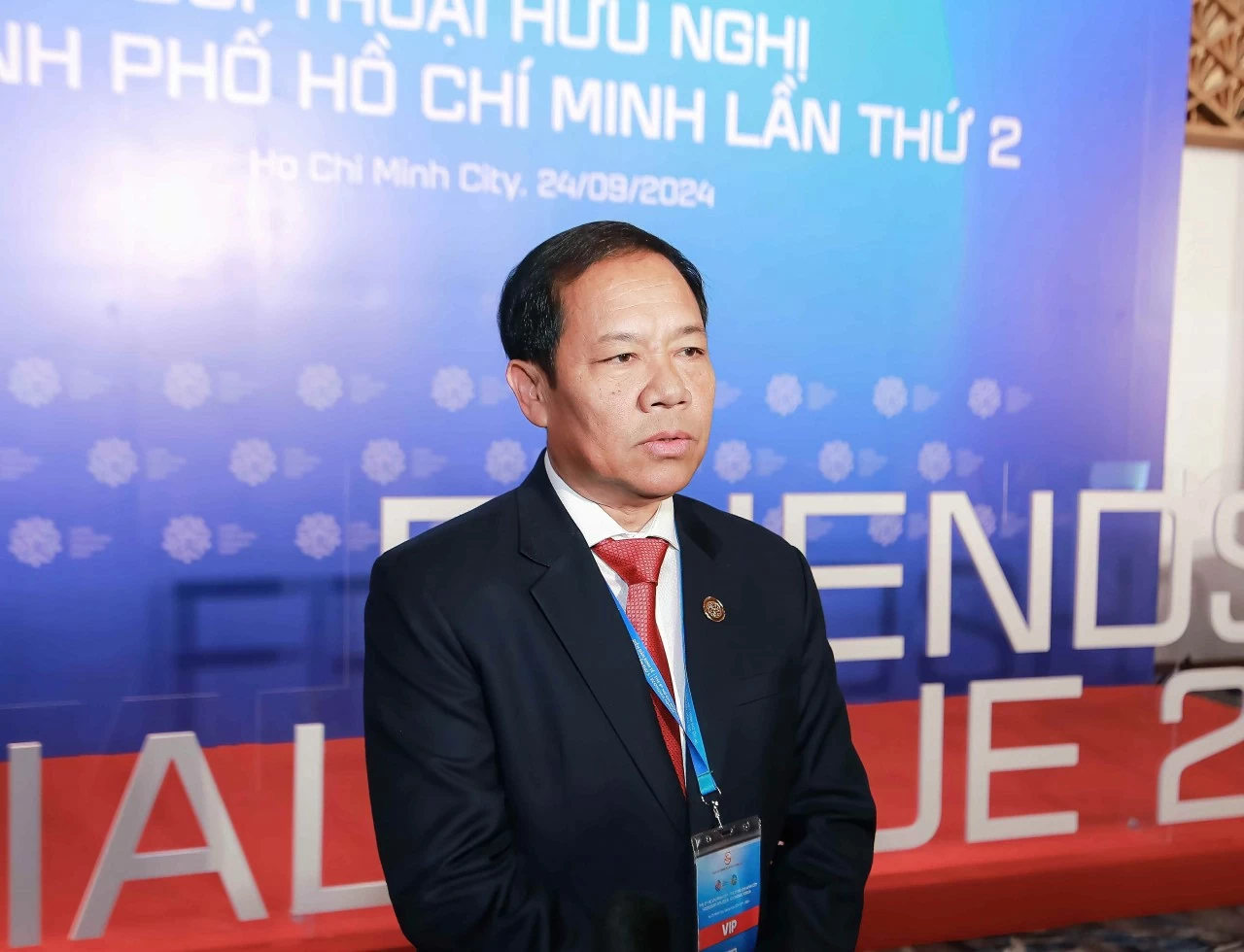 Cộng đồng quốc tế chia sẻ kinh nghiệm chuyển đổi công nghiệp tới TP. Hồ Chí Minh Cộng đồng quốc tế chia sẻ kinh nghiệm chuyển đổi công nghiệp tới TP. Hồ Chí Minh