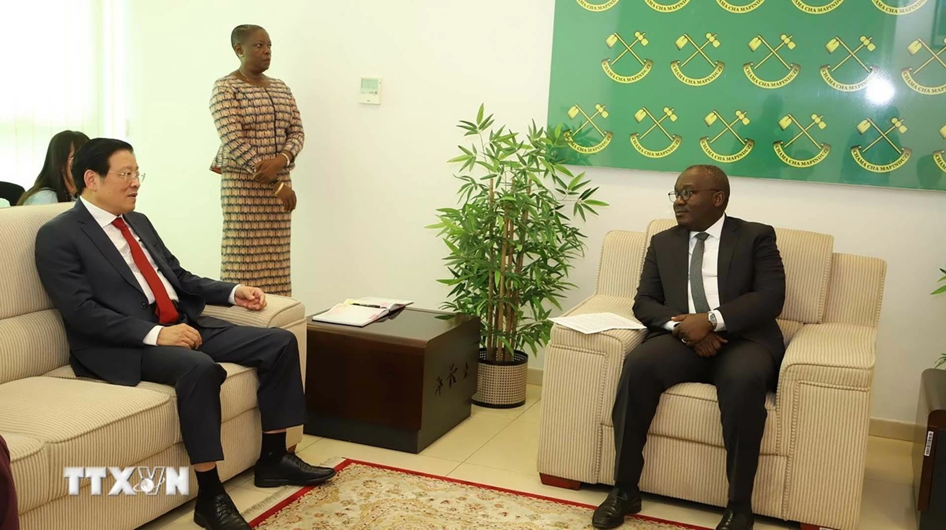 Tăng cường quan hệ hữu nghị, hợp tác truyền thống Việt Nam-Tanzania Tăng cường quan hệ hữu nghị, hợp tác truyền thống Việt Nam-Tanzania