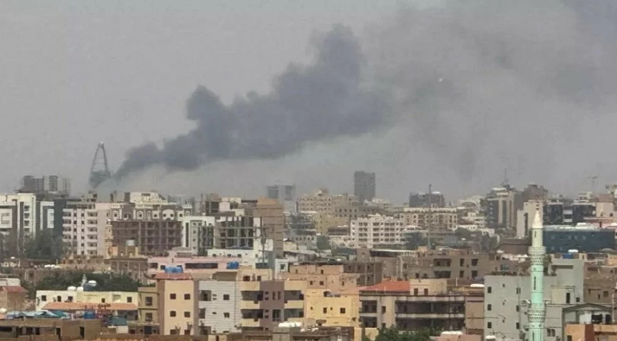 Sudan: Quân đội mở cuộc tấn công lớn ở thủ đô Khartoum, Lực lượng hỗ trợ nhanh bán quân sự gửi thông điệp tới LHQ Sudan: Quân đội mở cuộc tấn công lớn ở thủ đô Khartoum, Lực lượng hỗ trợ nhanh bán quân sự gửi thông điệp tới LHQ