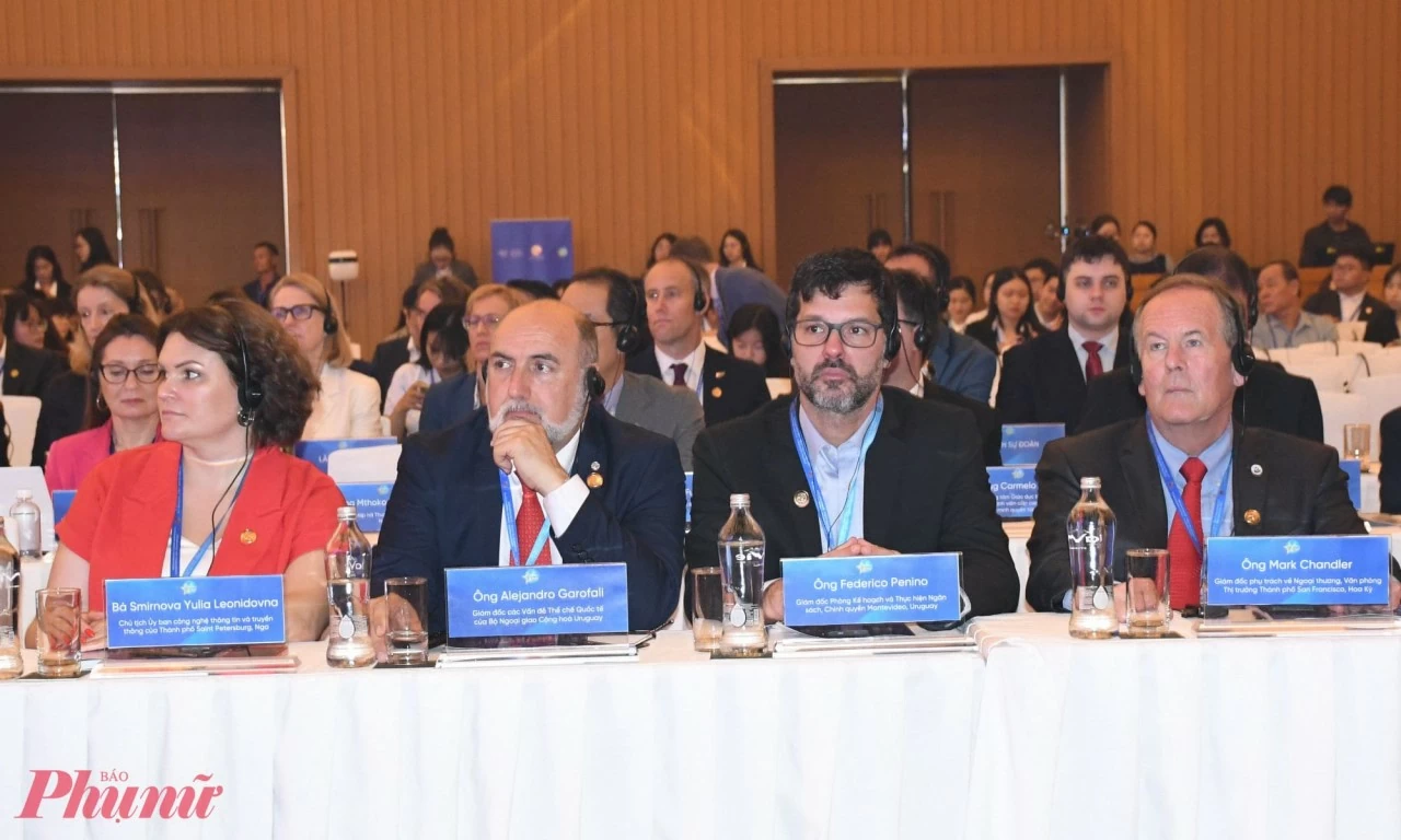 Mỹ, Nhật, Nga chia sẻ 'bí kíp' chuyển đổi công nghiệp với TP. HCM Mỹ, Nhật, Nga chia sẻ 'bí kíp' chuyển đổi công nghiệp với TP. HCM