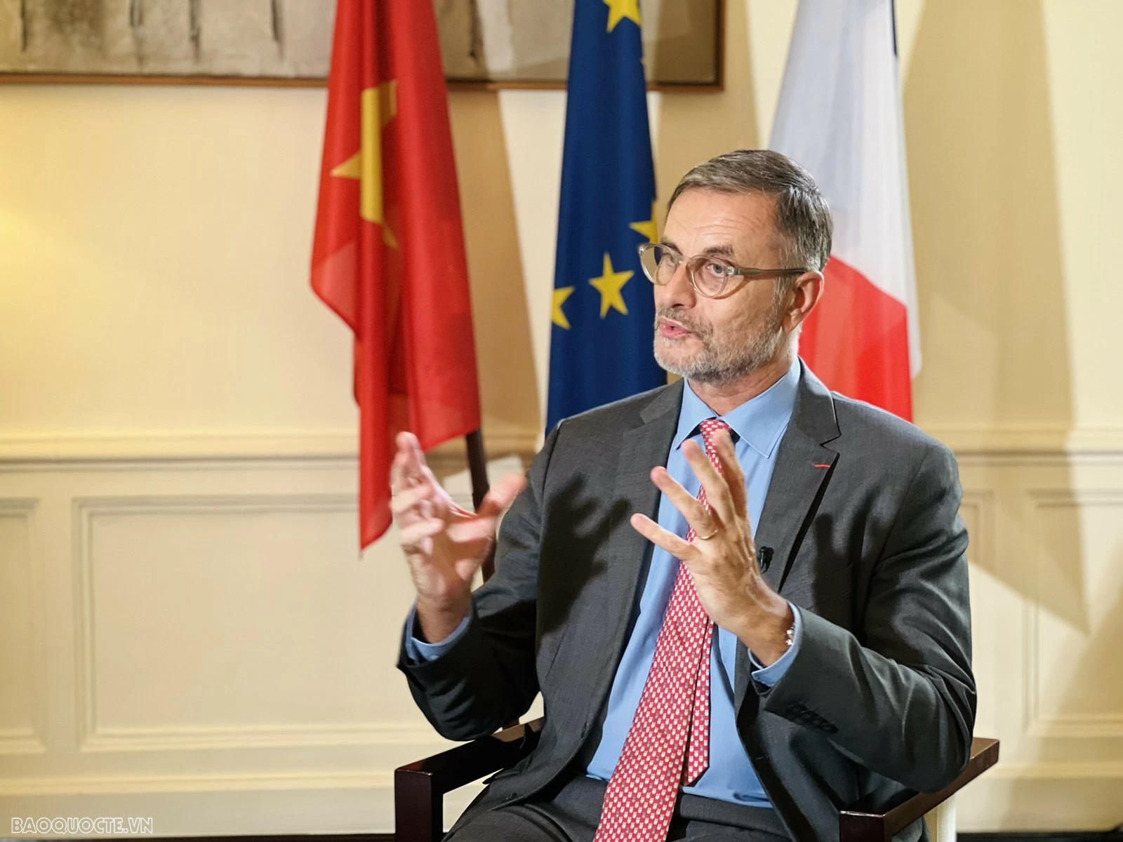 Đại sứ Pháp Olivier Brochet: Đại hội XIV là thời điểm bản lề cho quĩ đạo phát triển bền vững của Việt Nam Đại sứ Pháp Olivier Brochet: Đại hội XIV là thời điểm bản lề cho quĩ đạo phát triển bền vững của Việt Nam