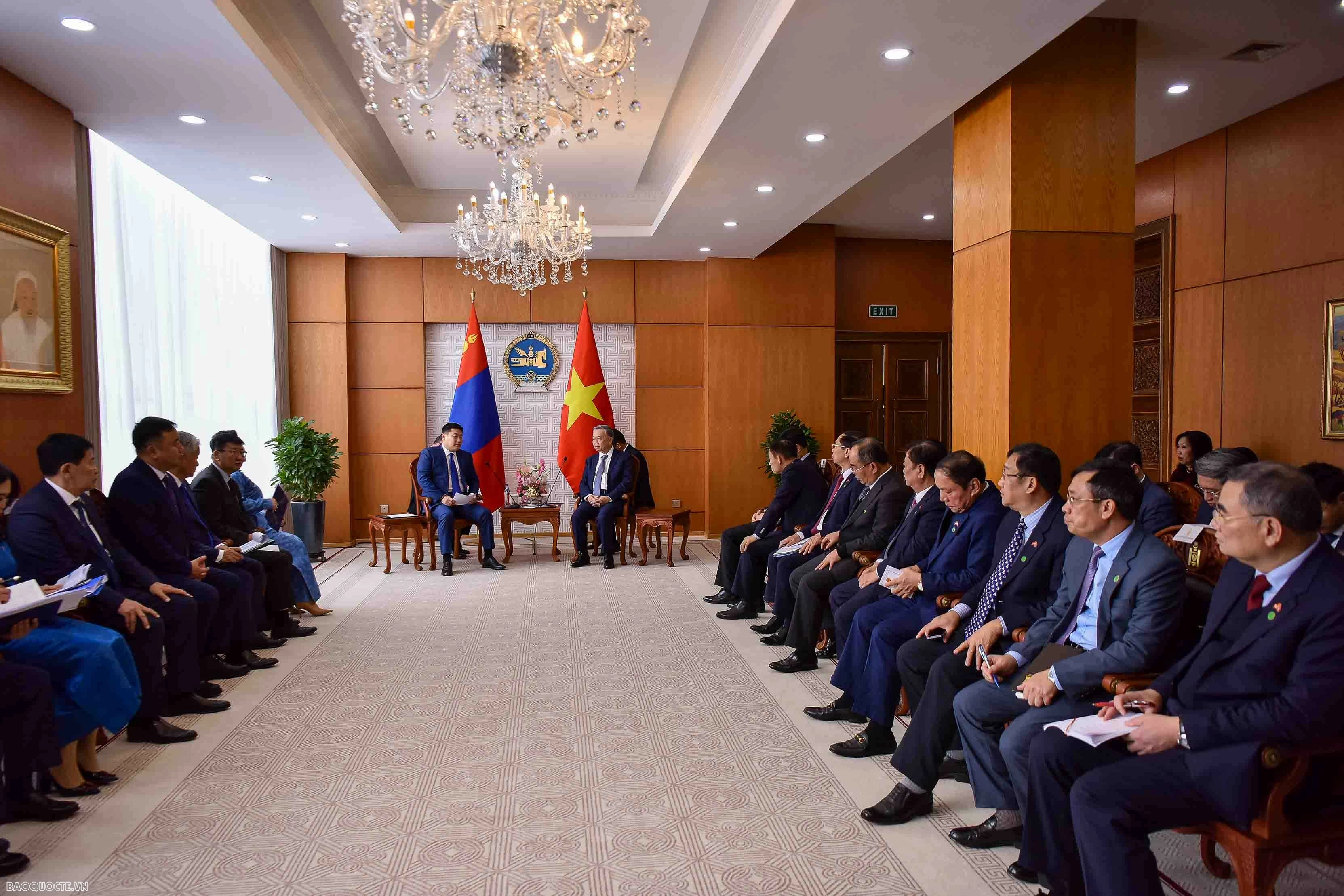 Hội kiến Thủ tướng Hội kiến Thủ tướng