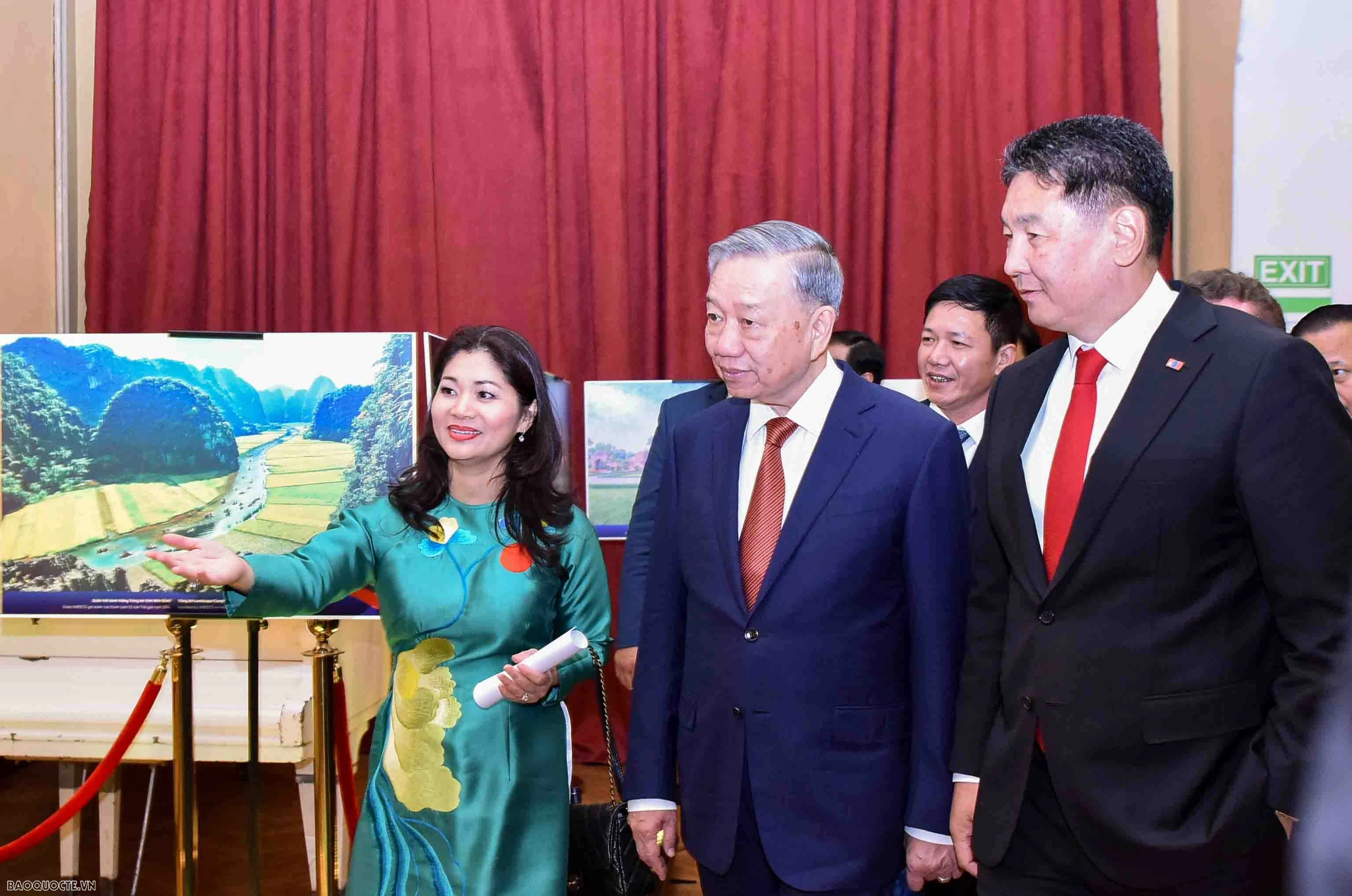 Những hình ảnh trong chuyến thăm cấp Nhà nước đến Mông Cổ của Tổng Bí thư, Chủ tịch nước Tô Lâm Những hình ảnh trong chuyến thăm cấp Nhà nước đến Mông Cổ của Tổng Bí thư, Chủ tịch nước Tô Lâm
