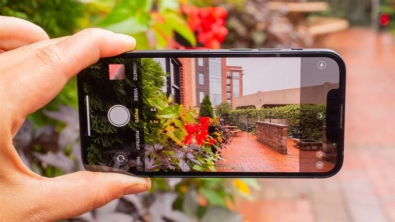 Tính năng Prioritize Faster Shooting trên iPhone giúp tăng tốc chụp nhưng làm giảm chất lượng ảnh Tính năng Prioritize Faster Shooting trên iPhone giúp tăng tốc chụp nhưng làm giảm chất lượng ảnh