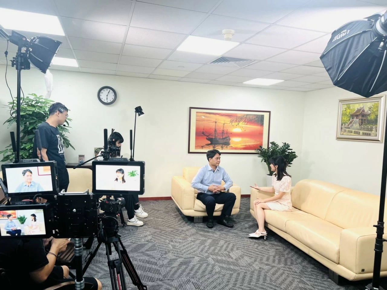 Tết Trung thu Việt Nam lên sóng Đài Truyền hình tỉnh Quảng Đông, Trung Quốc Tết Trung thu Việt Nam lên sóng Đài Truyền hình tỉnh Quảng Đông, Trung Quốc