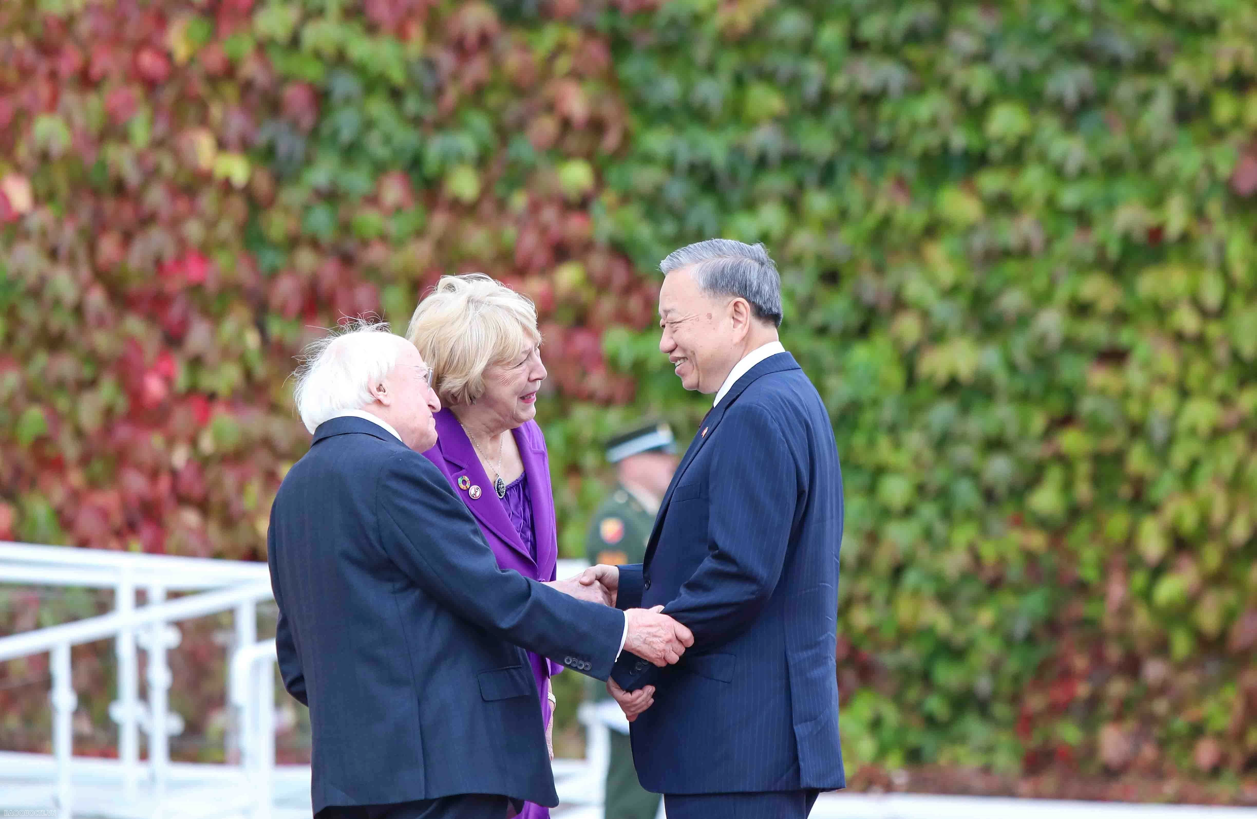 Lễ đón chính thức Tổng Bí thư, Chủ tịch nước Tô Lâm tại thủ đô Dublin, Ireland Lễ đón chính thức Tổng Bí thư, Chủ tịch nước Tô Lâm tại thủ đô Dublin, Ireland