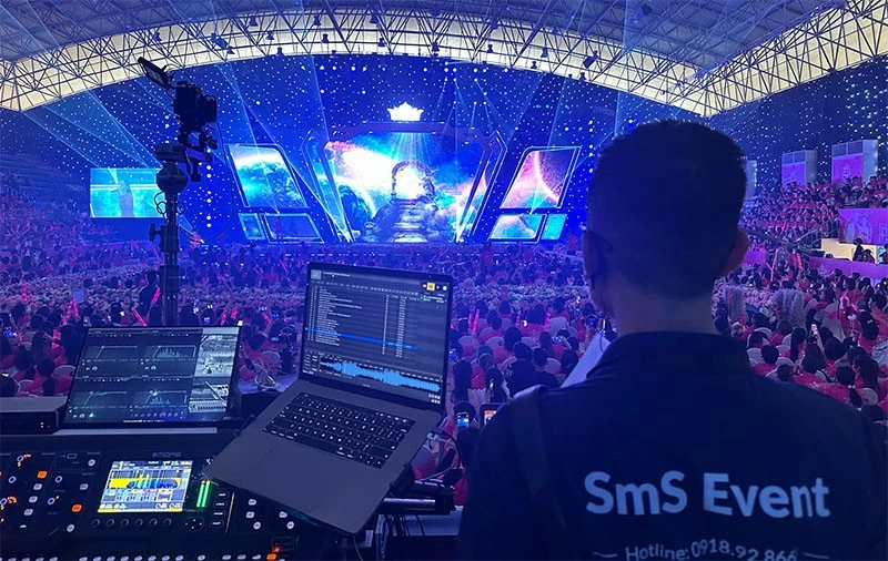 Sự sáng tạo - Chìa khóa giữ chân khách hàng: CEO Đỗ Quang Hợp và sự khác biệt của SmS Event Sự sáng tạo - Chìa khóa giữ chân khách hàng: CEO Đỗ Quang Hợp và sự khác biệt của SmS Event