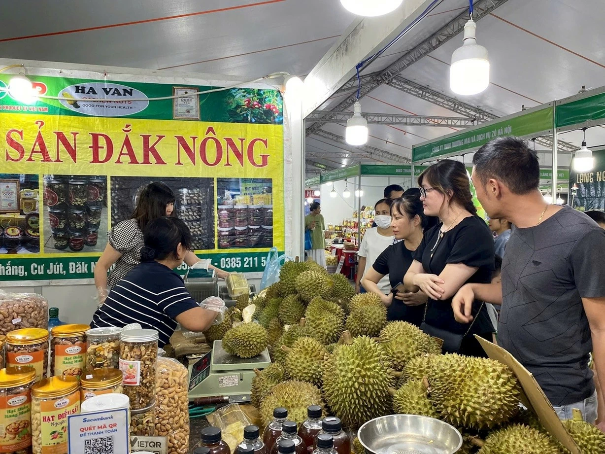 Cơ hội để các doanh nghiệp, hợp tác xã Hà Nội xây dựng thương hiệu, quảng bá, giới thiệu sản phẩm Cơ hội để các doanh nghiệp, hợp tác xã Hà Nội xây dựng thương hiệu, quảng bá, giới thiệu sản phẩm
