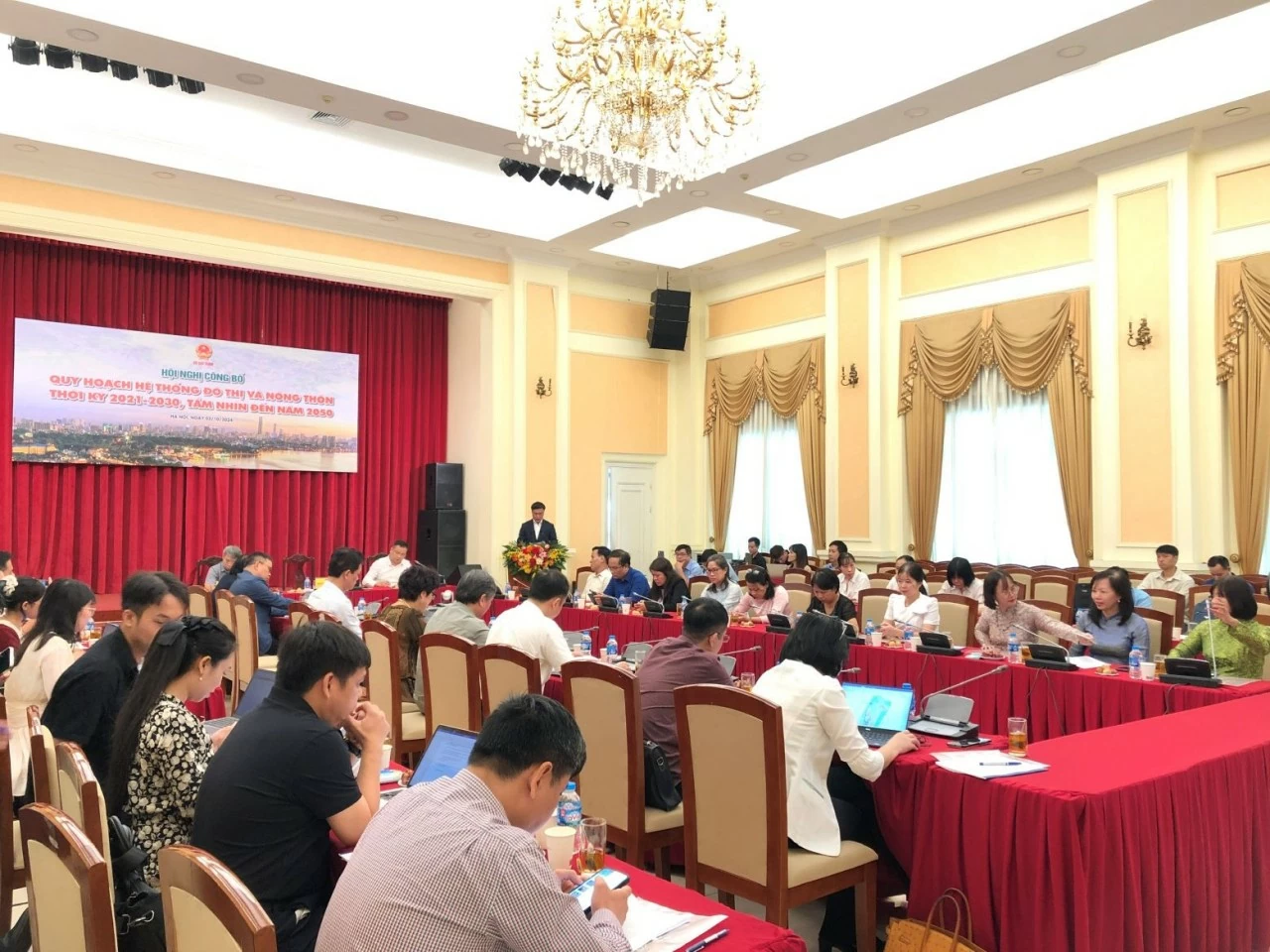 Bộ Xây dựng chính thức công bố Quy hoạch Quy hoạch Hệ thống đô thị và nông thôn thời kỳ 2021 - 2030, tầm nhìn đến năm 2050 được Thủ tướng Chính phủ phê duyệt tại Quyết định số 891/QĐ-TTg. Bộ Xây dựng chính thức công bố Quy hoạch Quy hoạch Hệ thống đô thị và nông thôn thời kỳ 2021 - 2030, tầm nhìn đến năm 2050 được Thủ tướng Chính phủ phê duyệt tại Quyết định số 891/QĐ-TTg.