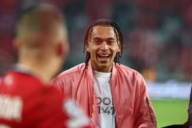 Real Madrid thua Lille, em trai ăn mừng tưng bừng trên nỗi đau của Mbappe Real Madrid thua Lille, em trai ăn mừng tưng bừng trên nỗi đau của Mbappe