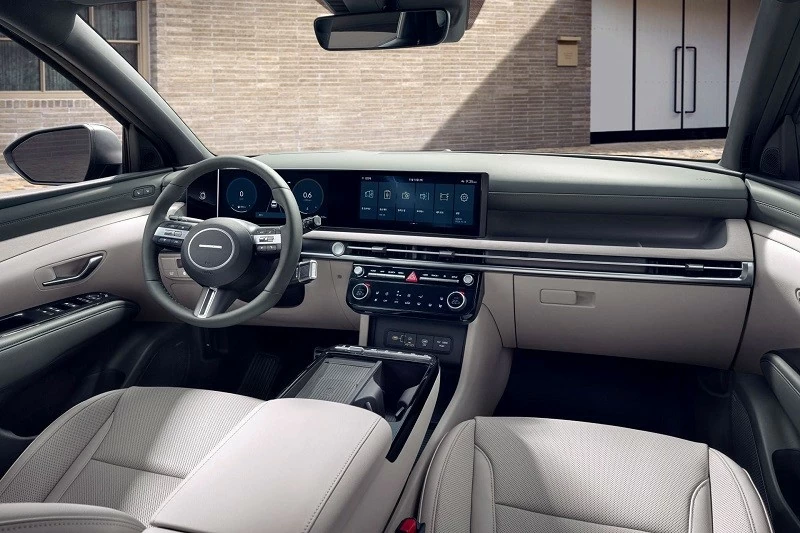 Nội thất của mẫu xe gầm cao Tucson 2024 khá hiện đại Nội thất của mẫu xe gầm cao Tucson 2024 khá hiện đại