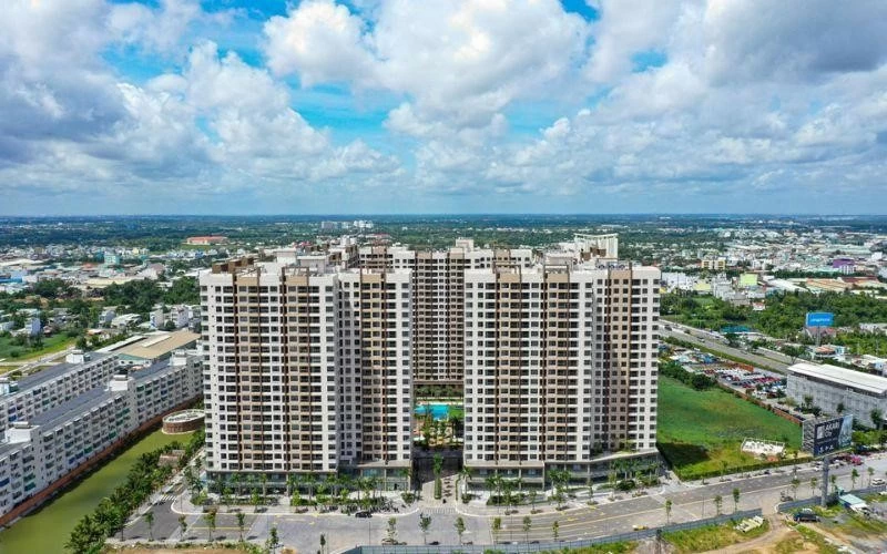 Thị trường chung cư TP.HCM đang trải qua giai đoạn tăng trưởng giá mạnh mẽ. Thị trường chung cư TP.HCM đang trải qua giai đoạn tăng trưởng giá mạnh mẽ.
