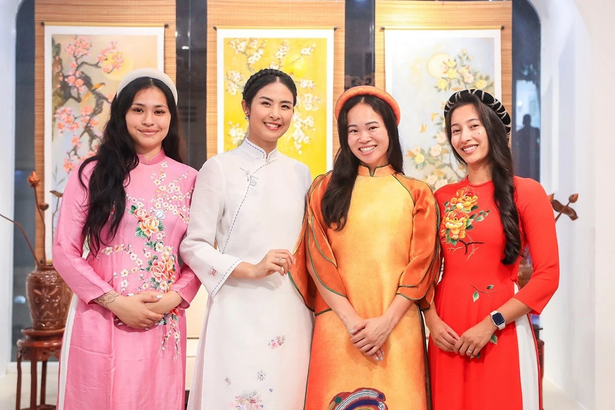 Hoa hậu Đỗ Mỹ Linh là Đại sứ hình ảnh giải bóng đá nữ quốc tế Hà Nội Hoa hậu Đỗ Mỹ Linh là Đại sứ hình ảnh giải bóng đá nữ quốc tế Hà Nội