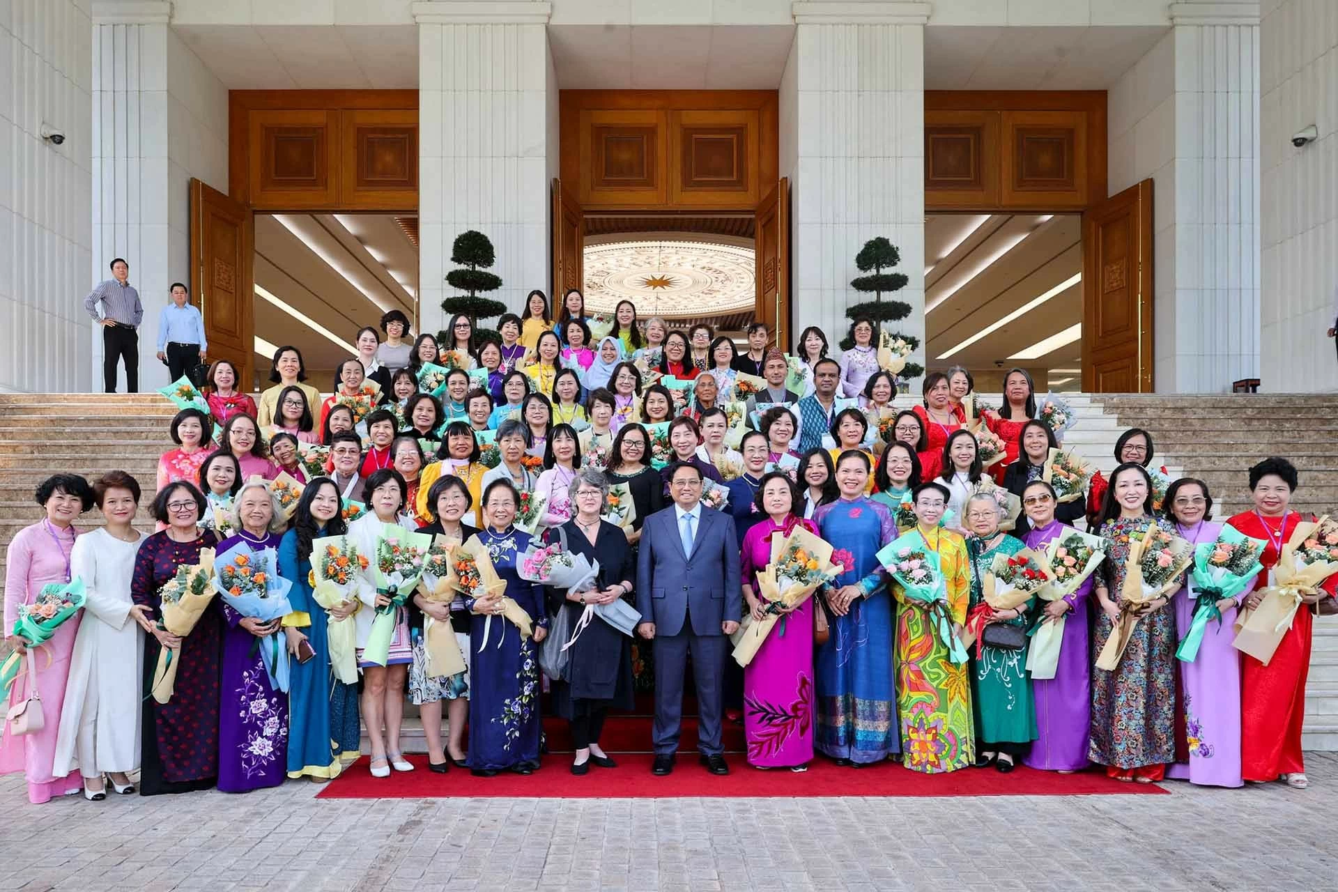Thủ tướng Phạm Minh Chính gặp mặt các nhà khoa học và kỹ sư nữ khu vực châu Á-Thái Bình Dương Thủ tướng Phạm Minh Chính gặp mặt các nhà khoa học và kỹ sư nữ khu vực châu Á-Thái Bình Dương