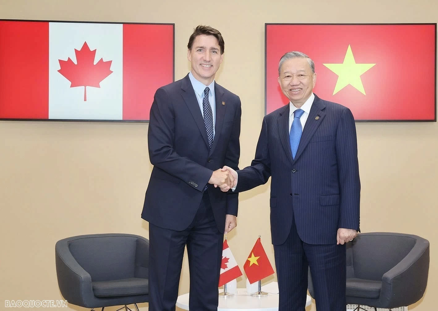Tổng Bí thư, Chủ tịch nước gặp lãnh đạo các nước Lào, Canada, Bỉ, Thuỵ Sỹ và Armenia Tổng Bí thư, Chủ tịch nước gặp lãnh đạo Lào, Canada, Bỉ, Thuỵ Sỹ và Armenia