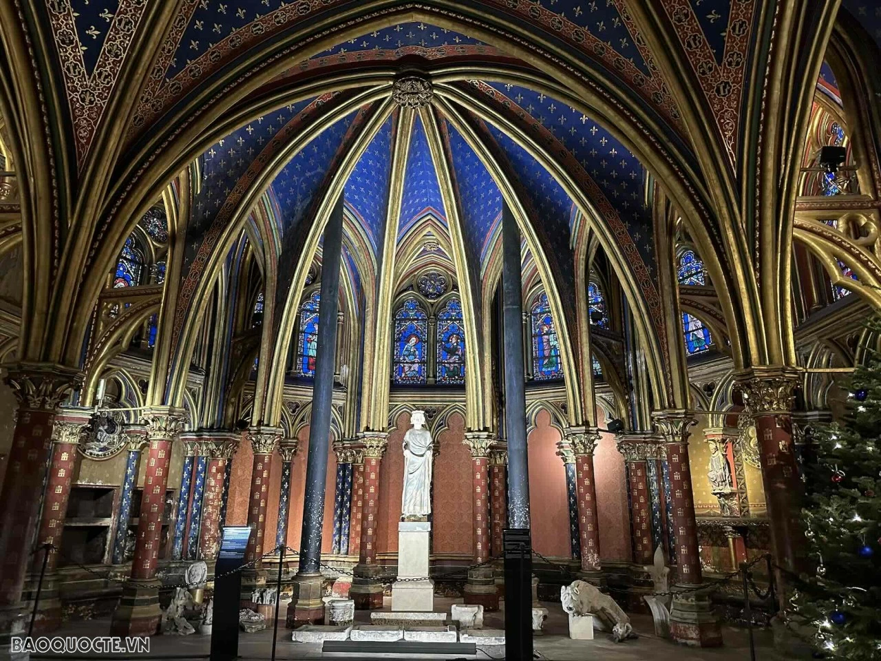 Du lịch châu Âu: Ghé thăm Saint Chapelle, một trong những nhà thờ đẹp bậc nhất nước Pháp Du lịch châu Âu: Ghé thăm Saint Chapelle, một trong những nhà thờ đẹp bậc nhất nước Pháp