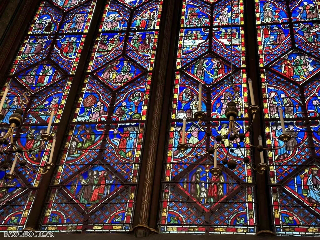 Du lịch châu Âu: Ghé thăm Saint Chapelle, một trong những nhà thờ đẹp bậc nhất nước Pháp Du lịch châu Âu: Ghé thăm Saint Chapelle, một trong những nhà thờ đẹp bậc nhất nước Pháp