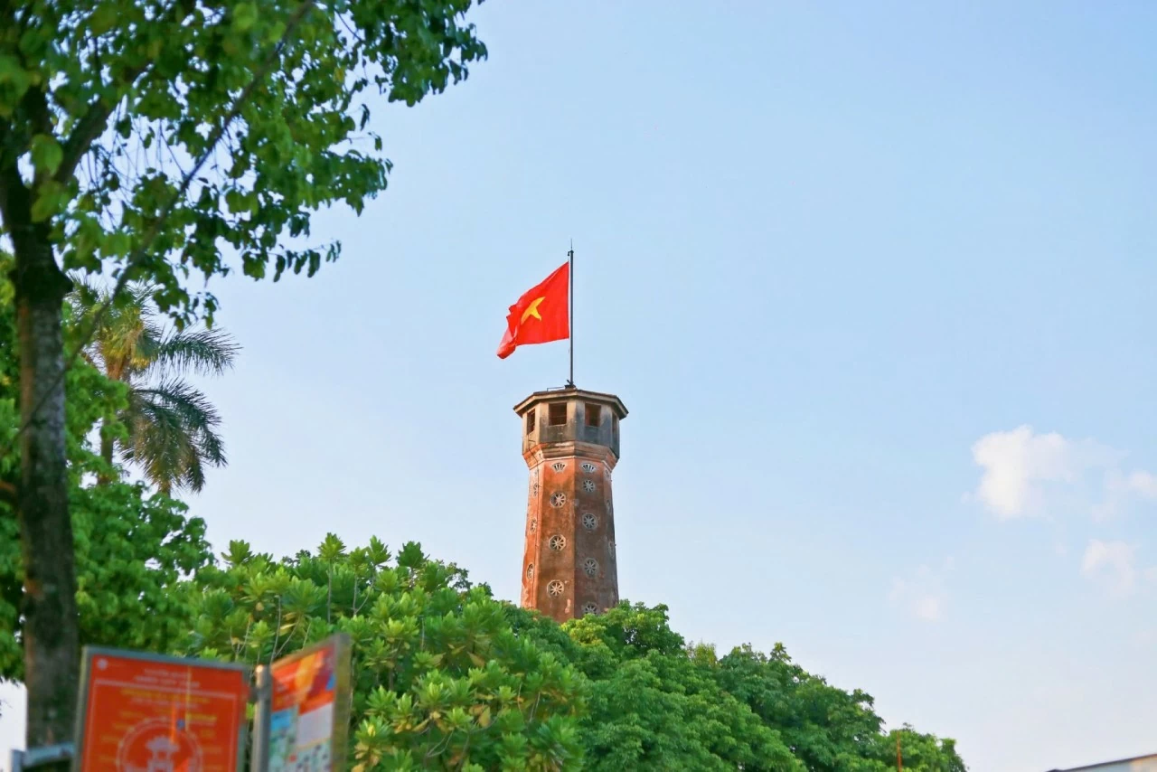 Hà Nội linh động, sáng tạo cải thiện môi trường đầu tư, nơi ‘hạ cánh’ hấp dẫn của dòng vốn quốc tế Hà Nội linh động, sáng tạo cải thiện môi trường đầu tư, nơi ‘hạ cánh’ hấp dẫn của dòng vốn quốc tế