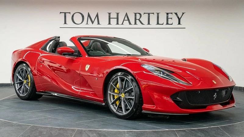 Cận cảnh siêu xe Ferrari 812 GTS vừa về Việt Nam, giá dự kiến khoảng 20 tỷ đồng Cận cảnh siêu xe Ferrari 812 GTS vừa về Việt Nam, giá dự kiến khoảng 20 tỷ đồng