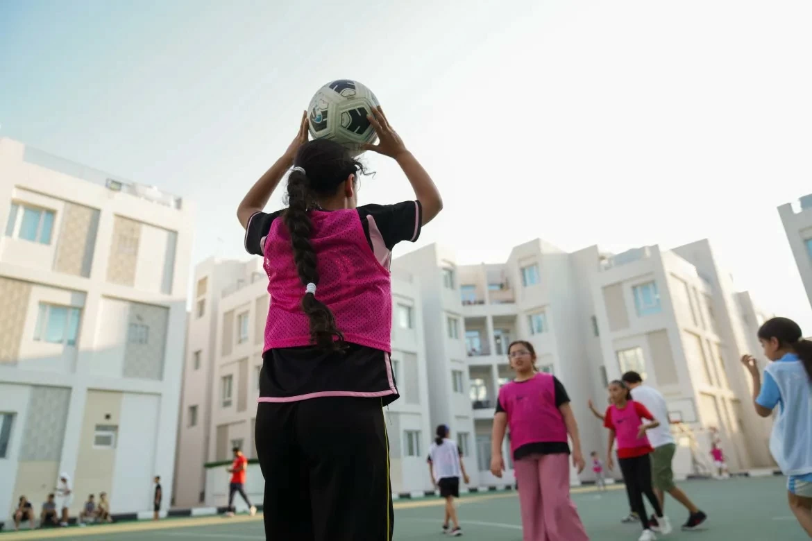 Bóng đá mang lại niềm vui và động lực cho trẻ em Palestine tị nạn ở Qatar Bóng đá mang lại niềm vui và động lực cho trẻ em Palestine tị nạn ở Qatar