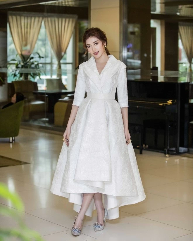 Lệ Quyên Lệ Quyên