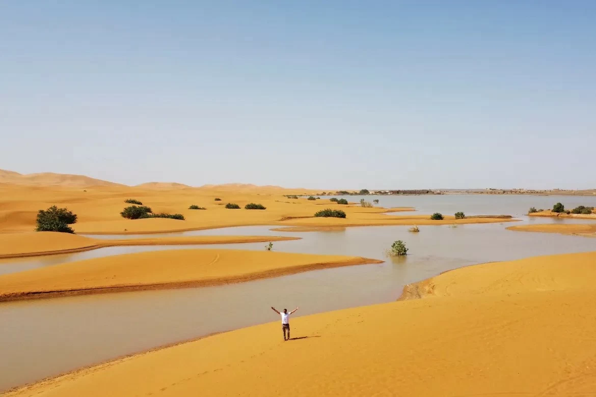 Nguồn nước dồi dào xuất hiện tại Sahara, sa mạc khô cằn nhất thế giới Nguồn nước dồi dào xuất hiện tại Sahara, sa mạc khô cằn nhất thế giới