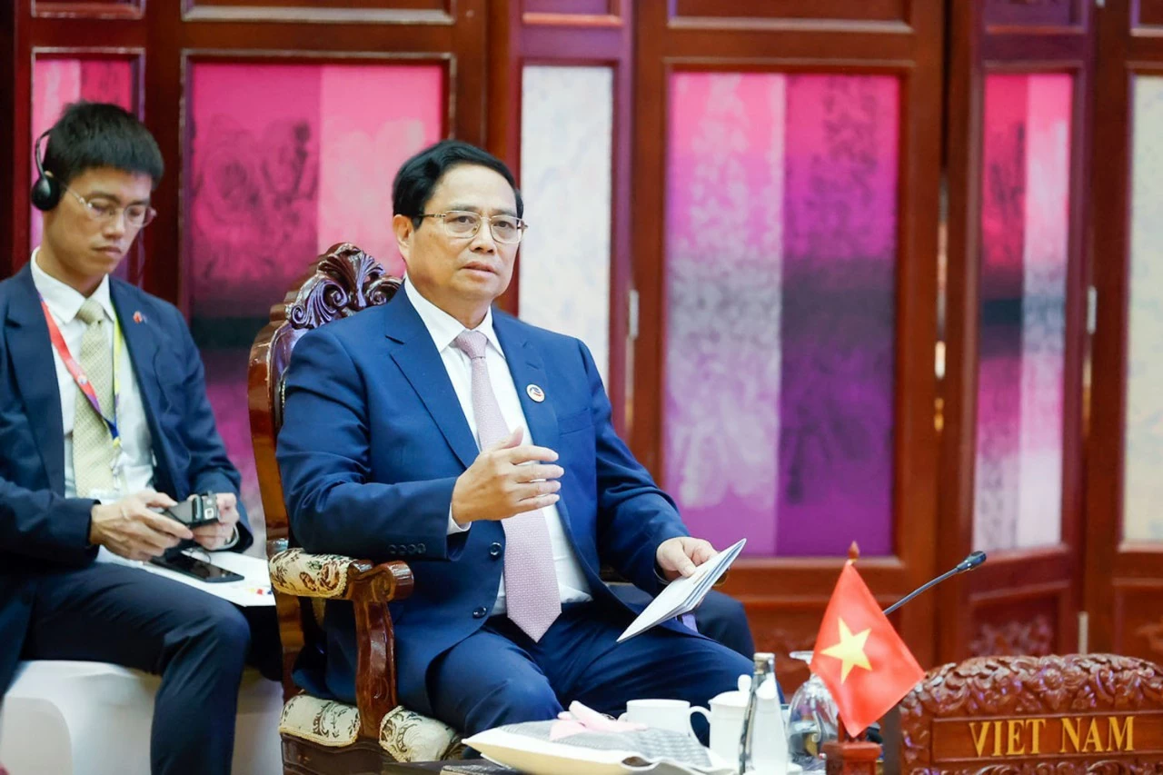 ASEAN tự tin, tự cường và tự chủ chiến lược trong thế giới biến động ASEAN tự tin, tự cường và tự chủ chiến lược trong thế giới biến động