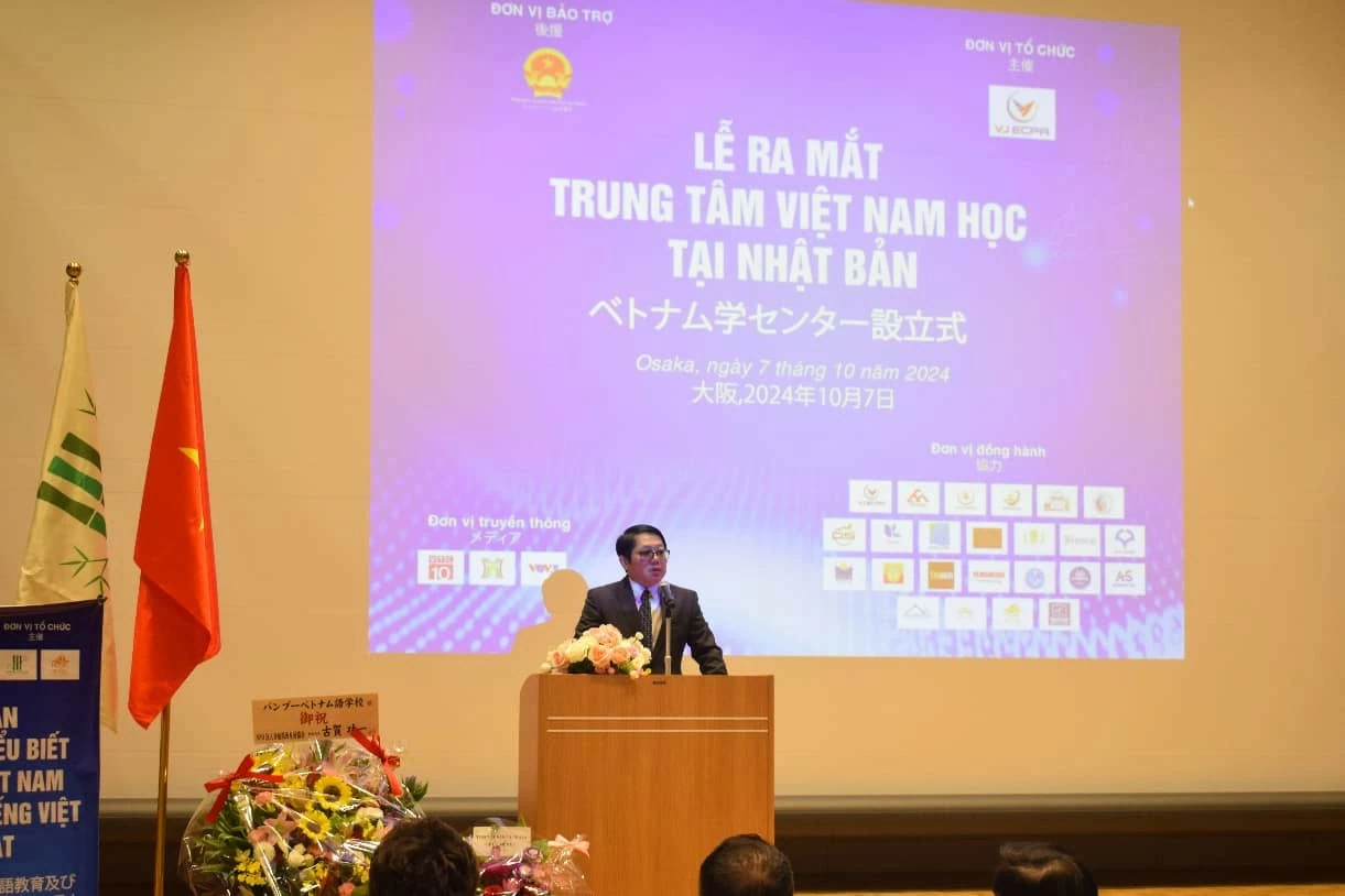 Ra mắt “Trung tâm Việt Nam học” tại Osaka, Nhật Bản Ra mắt “Trung tâm Việt Nam học” tại Osaka, Nhật Bản
