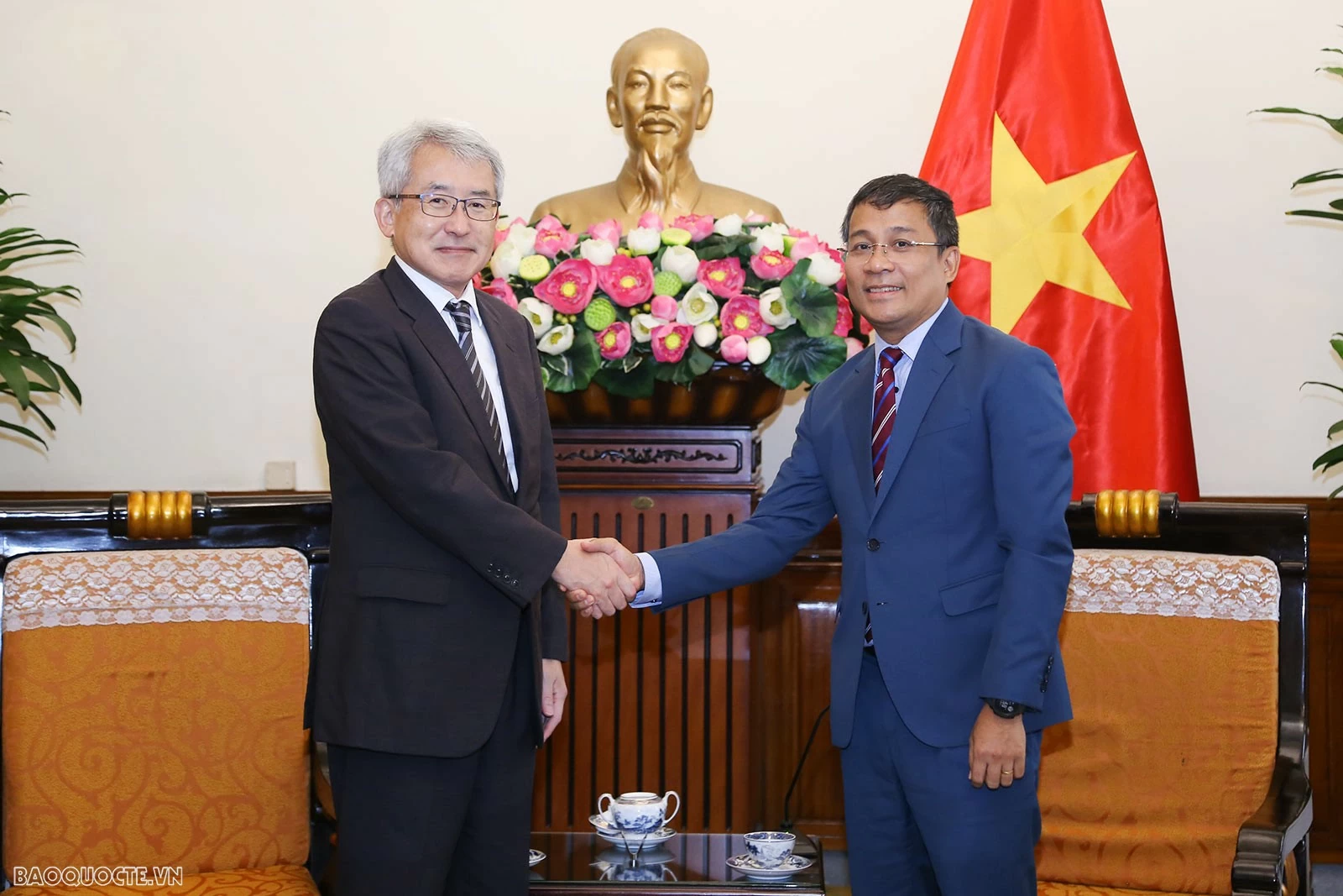 JICA tiếp tục phối hợp chặt chẽ, triển khai một cách nhanh chóng và hiệu quả các dự án hợp tác ODA tại Việt Nam JICA tiếp tục phối hợp chặt chẽ, triển khai một cách nhanh chóng và hiệu quả các dự án hợp tác ODA tại Việt Nam