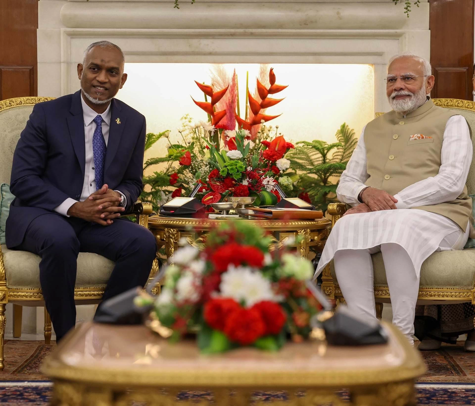 Thủ tướng Narendra Modi và Tổng thống Mohamed Muizzu tại  New Delhi, ngày 7/10. (Nguồn: x.com/MMuizzu)