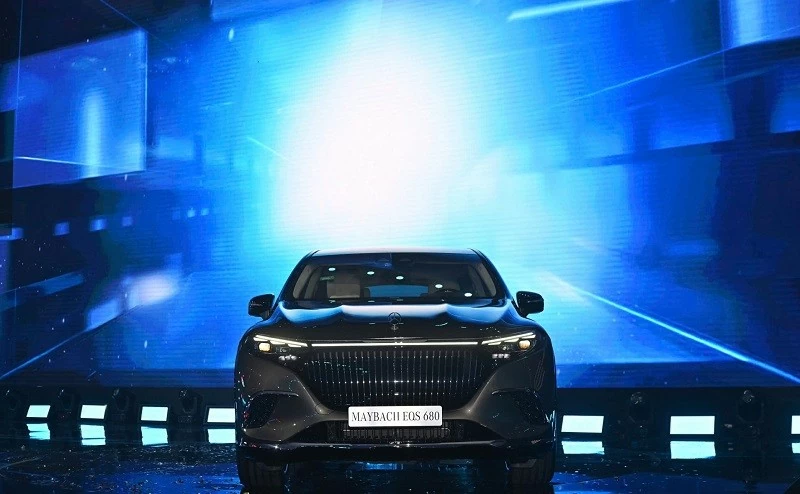 Cận cảnh Mercedes-Maybach EQS 680 vừa ra mắt tại Việt Nam, giá 7,61 tỷ đồng Cận cảnh Mercedes-Maybach EQS 680 vừa ra mắt tại Việt Nam, giá 7,61 tỷ đồng