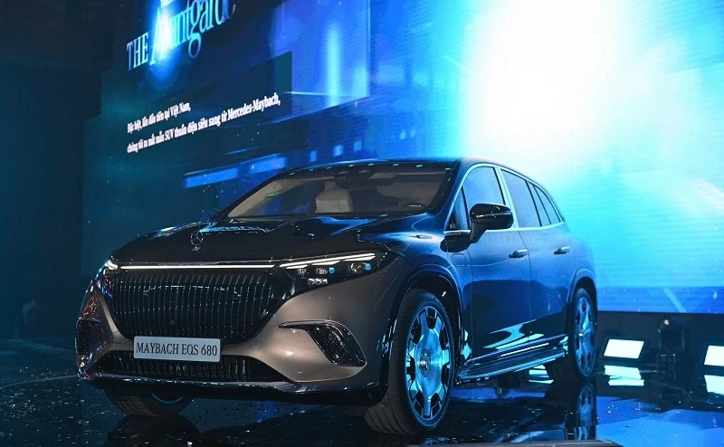 Cận cảnh Mercedes-Maybach EQS 680 vừa ra mắt tại Việt Nam, giá 7,61 tỷ đồng Cận cảnh Mercedes-Maybach EQS 680 vừa ra mắt tại Việt Nam, giá 7,61 tỷ đồng