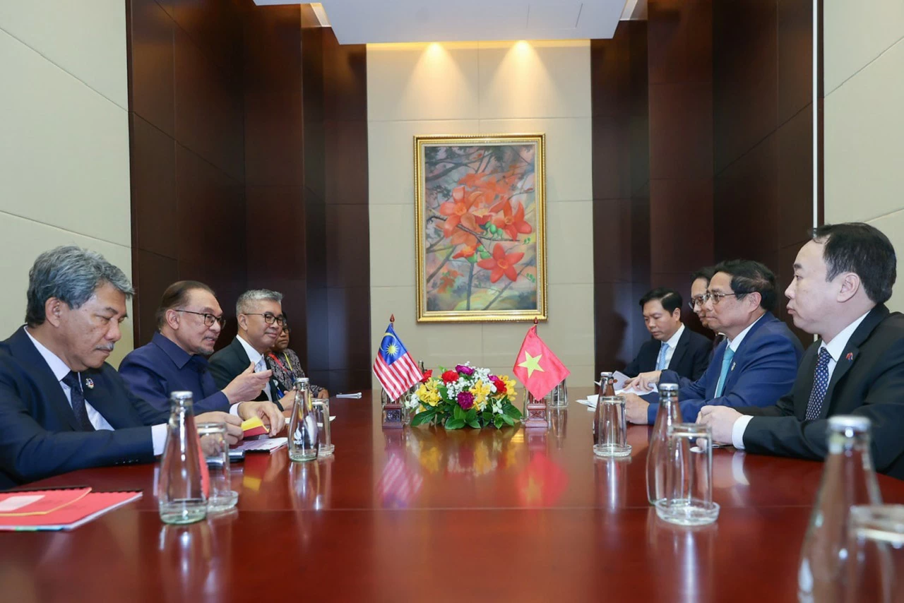 Thủ tướng Chính phủ Phạm Minh Chính hội kiến Thủ tướng Malaysia Thủ tướng Chính phủ Phạm Minh Chính hội kiến Thủ tướng Malaysia