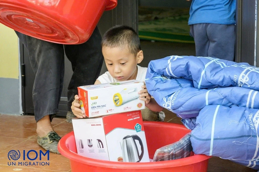 Nhật Bản hỗ trợ khẩn cấp 2 triệu USD cho IOM và UNICEF tại Việt Nam để khắc phục hậu quả bão Yagi Nhật Bản hỗ trợ khẩn cấp 2 triệu USD cho IOM và UNICEF tại Việt Nam để khắc phục hậu quả bão Yagi