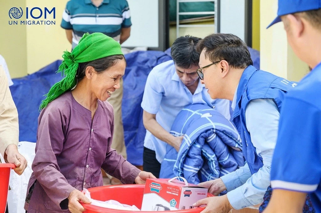 Nhật Bản hỗ trợ khẩn cấp 2 triệu USD cho IOM và UNICEF tại Việt Nam để khắc phục hậu quả bão Yagi Nhật Bản hỗ trợ khẩn cấp 2 triệu USD cho IOM và UNICEF tại Việt Nam để khắc phục hậu quả bão Yagi