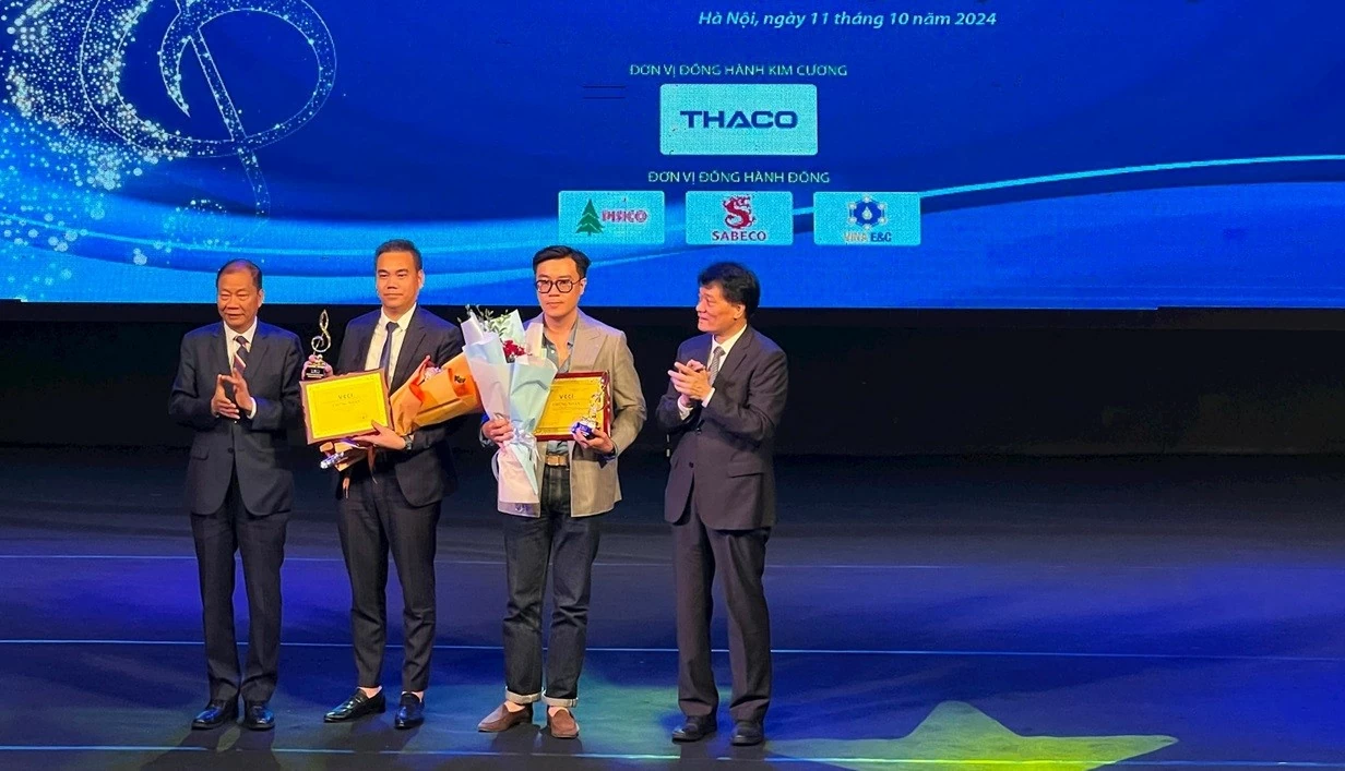 Trao giải Liên hoan ca khúc doanh nhân, doanh nghiệp toàn quốc năm 2024 Trao giải Liên hoan ca khúc doanh nhân, doanh nghiệp toàn quốc năm 2024