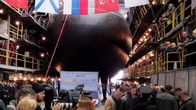 Nga hạ thủy tàu ngầm diesel điện, ‘có khả năng giải quyết mọi nhiệm vụ’? Tàu ngầm diesel điện vừa mới hạ thủy của Nga ‘có khả năng giải quyết mọi nhiệm vụ’?