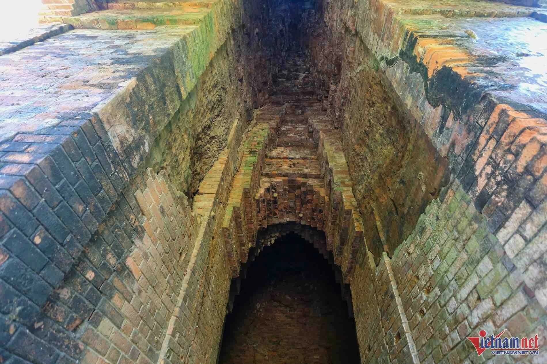 Dáng vẻ huyền bí, kiến trúc hiếm có của tháp cổ hơn nghìn tuổi ở Quảng Nam Dáng vẻ huyền bí, kiến trúc hiếm có của tháp cổ hơn nghìn tuổi ở Quảng Nam