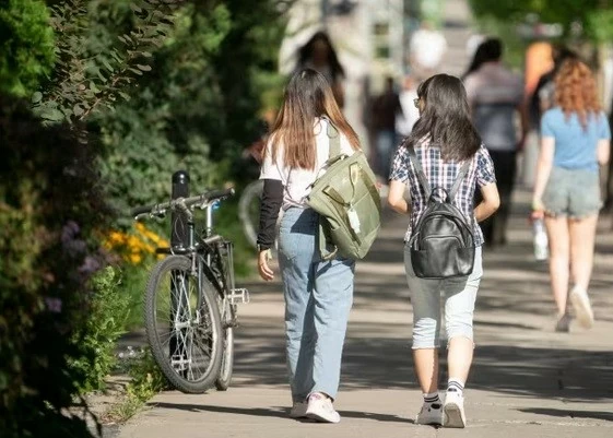 Sinh viên tại trường Đại học McGill ở Montreal, Canada. Ảnh: Radio-Canada Sinh viên tại trường Đại học McGill ở Montreal, Canada. Ảnh: Radio-Canada