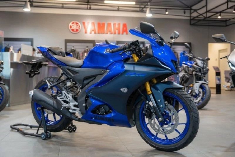 Cập nhật bảng giá xe Yamaha YZF-R15 mới nhất tháng 10/2024 Cập nhật bảng giá xe Yamaha YZF-R15 mới nhất tháng 10/2024