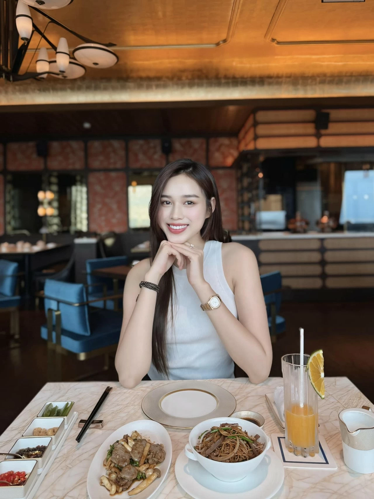 Sao Việt Sao Việt