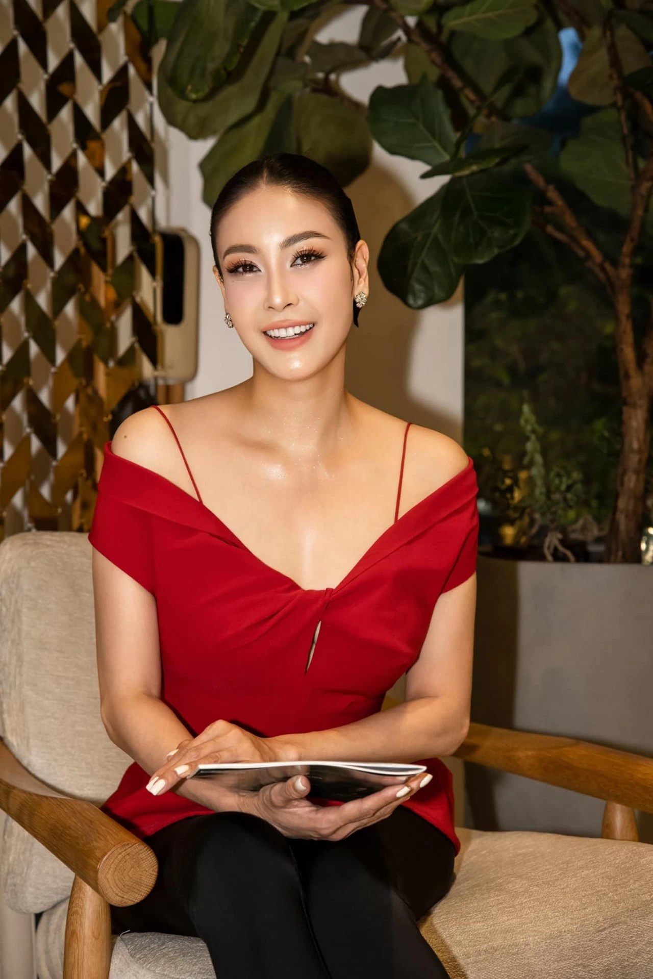 Hoa hậu Hà Kiều Anh Hoa hậu Hà Kiều Anh