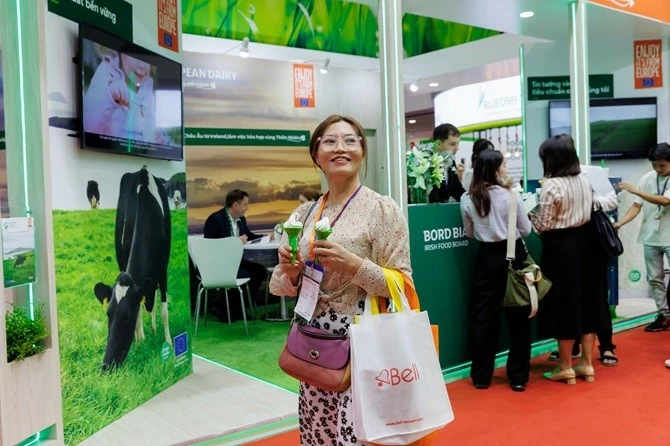 Ủy ban Thực phẩm Ireland quảng bá sữa chất lượng châu Âu tại Việt Nam Ủy ban Thực phẩm Ireland quảng bá sữa chất lượng châu Âu tại Việt Nam