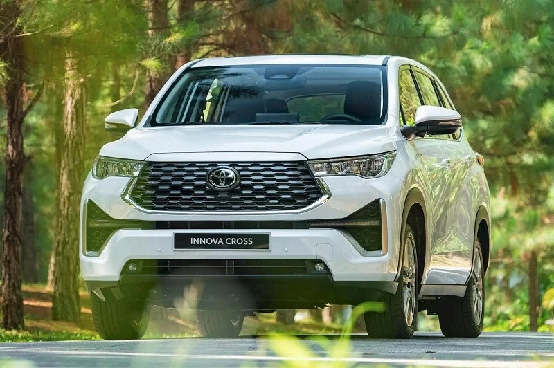 Top 5 mẫu xe hybrid bán chạy nhất tháng 9/2024: Toyota Innova Cross HEV vươn lên dẫn đầu Top 5 mẫu xe hybrid bán chạy nhất tháng 9/2024: Toyota Innova Cross HEV vươn lên dẫn đầu