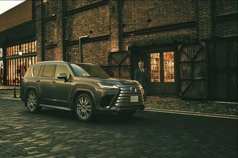 Cận cảnh SUV hạng sang Lexus LX700h 2025 vừa ra mắt Cận cảnh SUV hạng sang Lexus LX700h 2025 vừa ra mắt