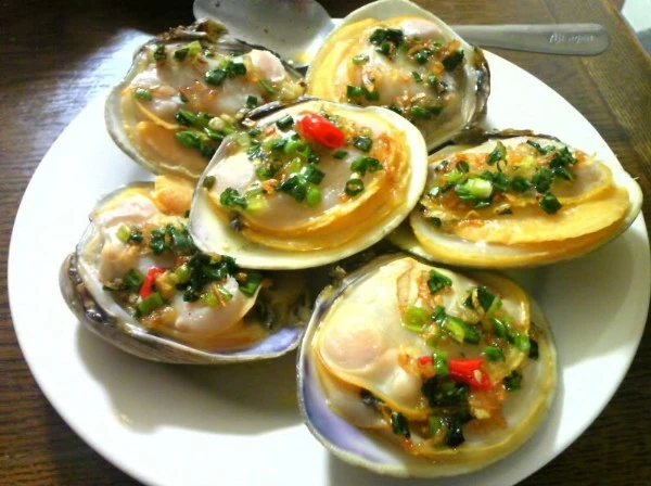 Ngán ở Quảng Ninh được chế biến thành đủ các món khác nhau như ngán hấp, ngán nướng, cháo ngán, gỏi ngán, bún xào ngán, canh ngán,… và cả rượu ngán. Ngán ở Quảng Ninh được chế biến thành đủ các món khác nhau như ngán hấp, ngán nướng, cháo ngán, gỏi ngán, bún xào ngán, canh ngán,… và cả rượu ngán.