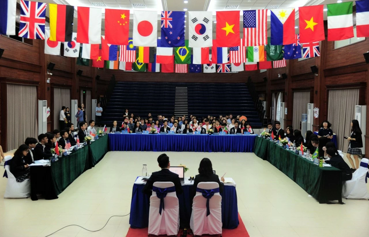 Đưa quyền con người đến gần hơn với thế hệ trẻ Đưa quyền con người đến gần hơn với thế hệ trẻ